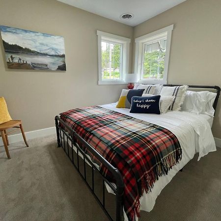 Romantic Cozy Cabin Walk To Lake Hot Tub Bikes Kayaks Grill Onalaska Exterior foto