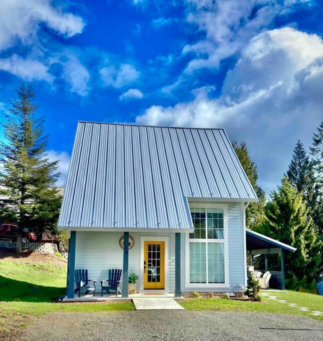 Romantic Cozy Cabin Walk To Lake Hot Tub Bikes Kayaks Grill Onalaska Exterior foto